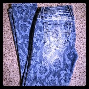 Rock revival cropped skinny jeans